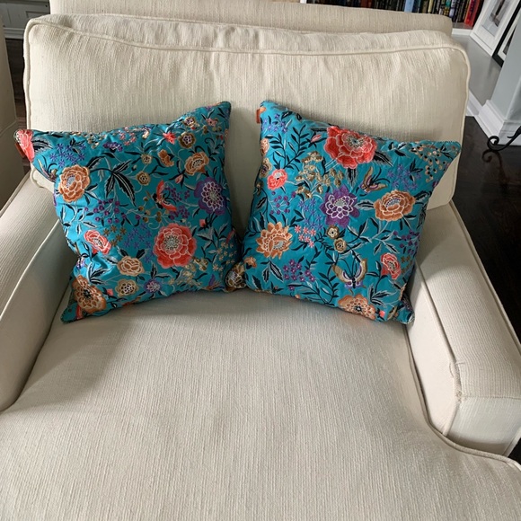 Missoni Accents Missoni Home Accent Pillows Poshmark